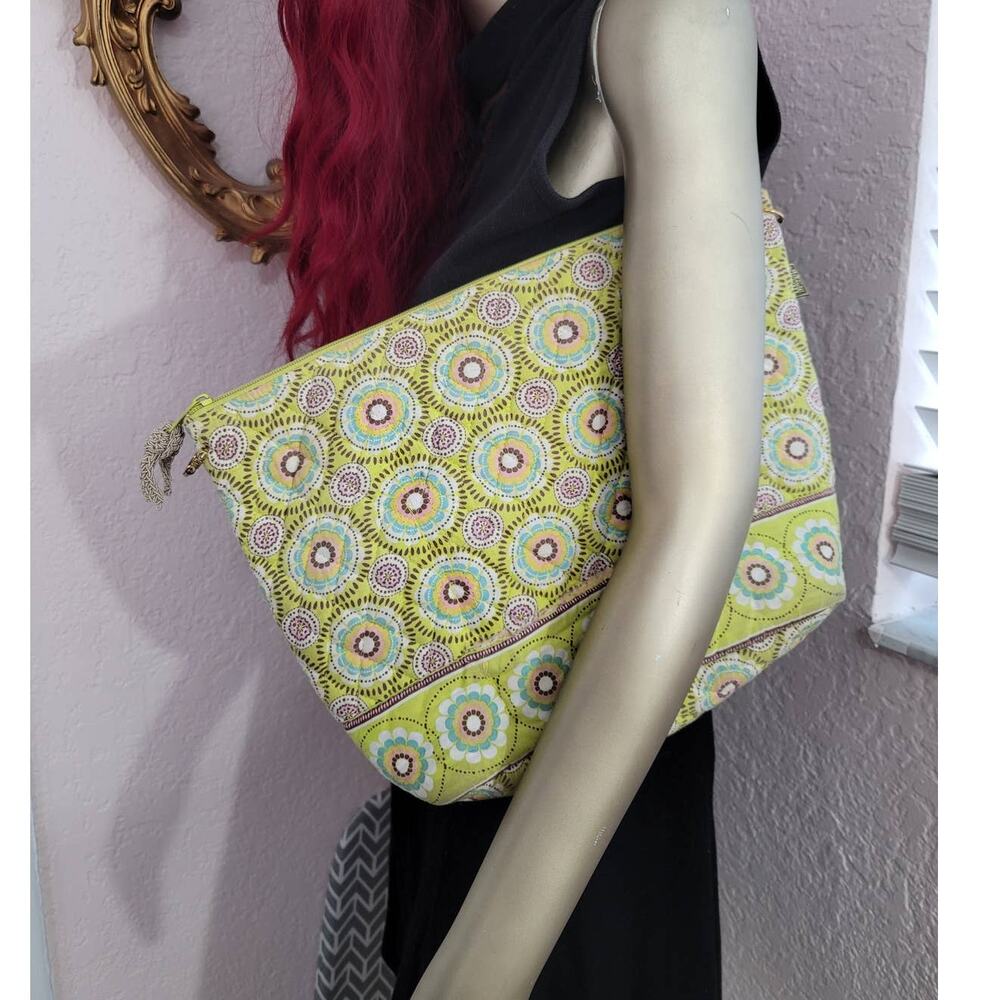 Maggi B Green Tote Very Clean EUC